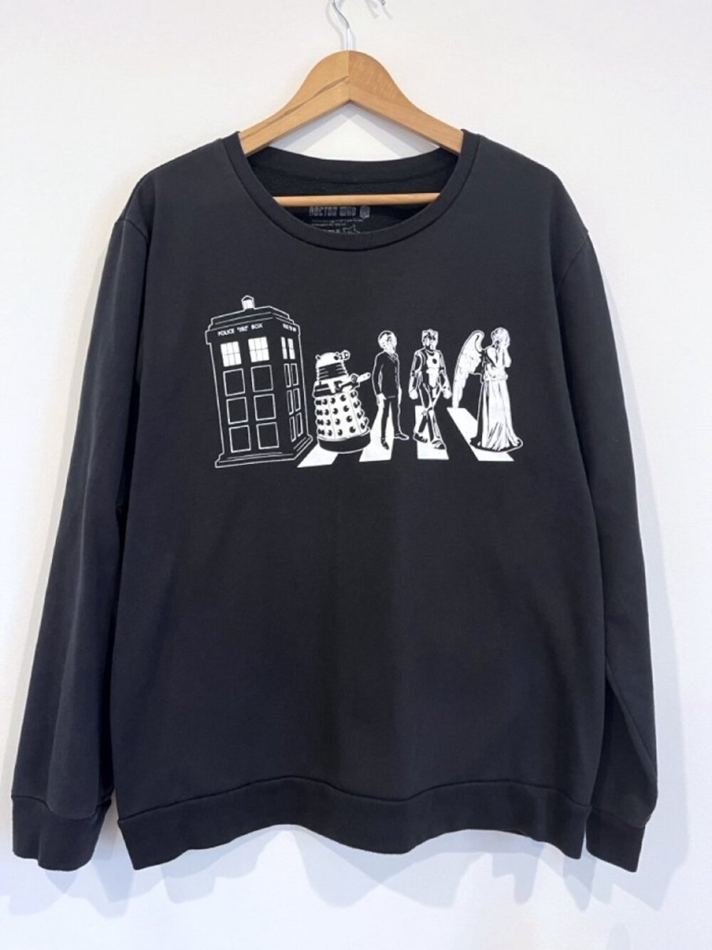 Ripple Junction Doctor Who Abbey Road Sweatshirt 2X